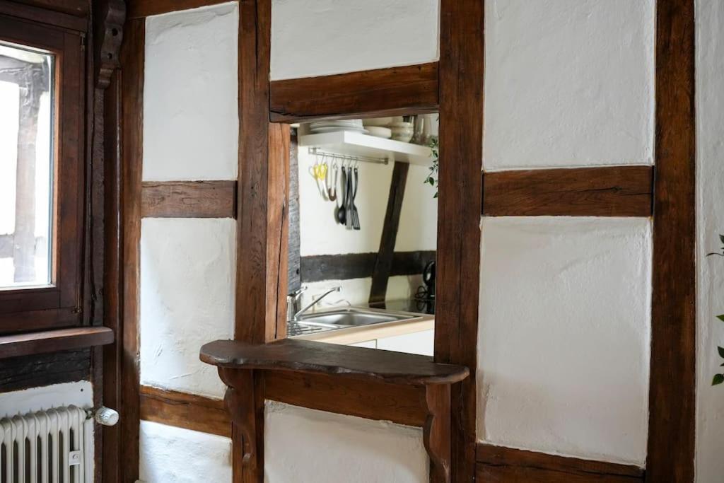 Charmante Fachwerk Wohnung Mit Terrasse In Der Altstadt Koblenz  Buitenkant foto